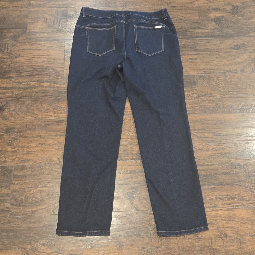Jeans - Picture 3 of 6